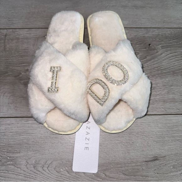 Azazie Shoes - NWT Azazia Fuzzy Bride "I Do" Sand Slippers Women's 40-41 (US 9)